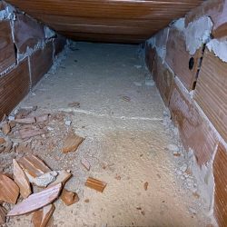 Celulosa insuflada bajo tejado